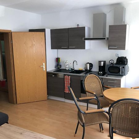 Zentrale 2 Zimmer Eg Wohnung Mit Balkon Lipcse Kültér fotó