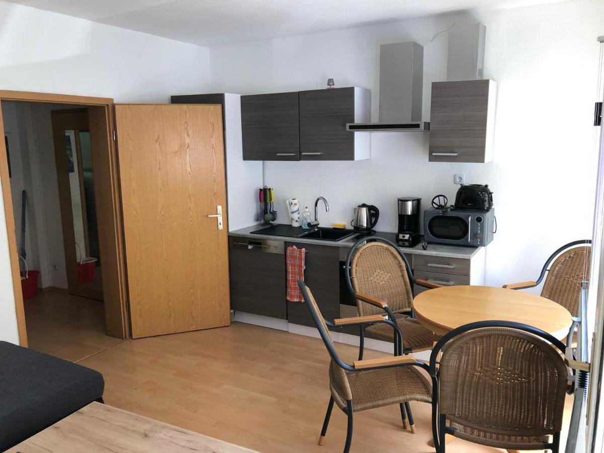 Zentrale 2 Zimmer Eg Wohnung Mit Balkon Lipcse Kültér fotó